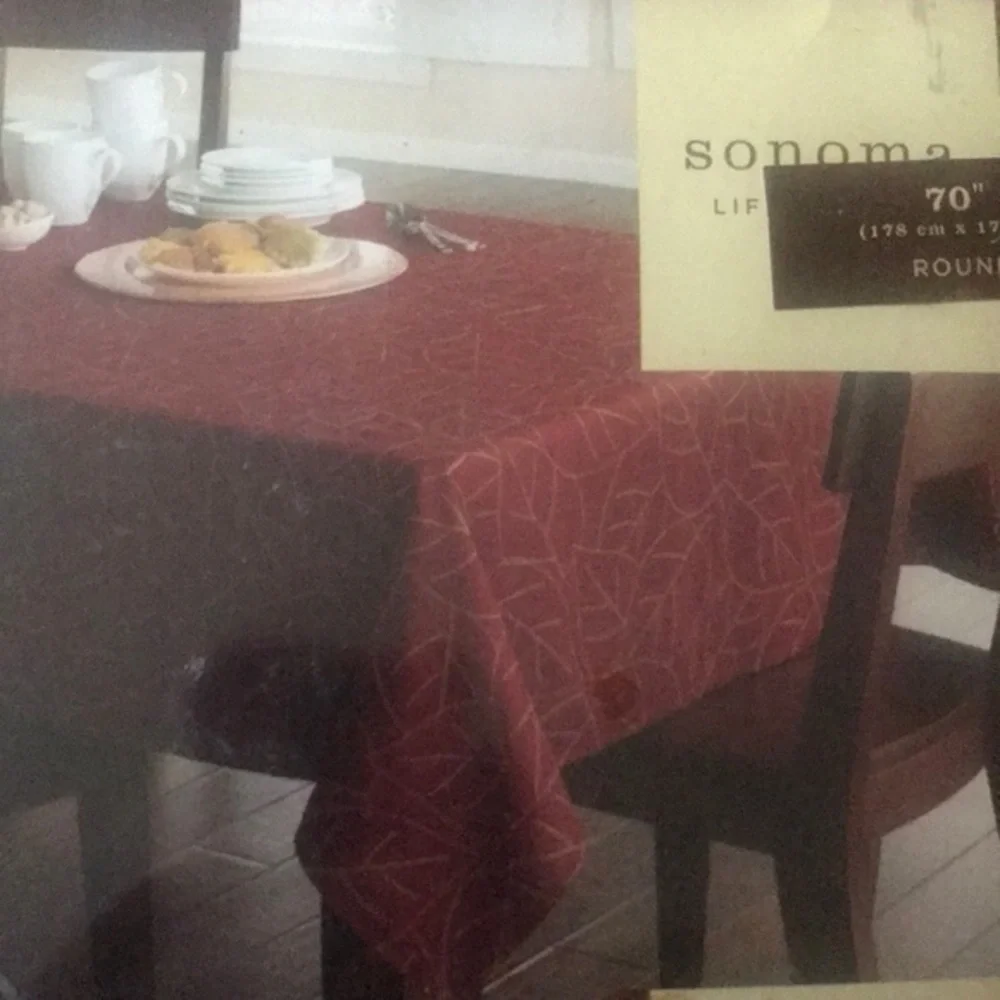 Sonoma Autumn Medley “stitchy leaves”tablecloth round 70” NWT